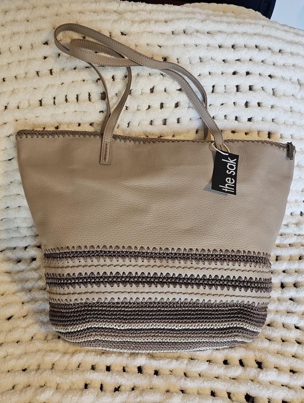 NWT the sak Faye Leather Tote Bag with Crochet Detail - Picture 2 of 5